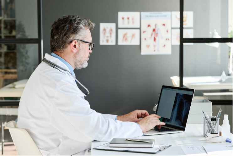 How can practice management software improve the revenue cycle management process?