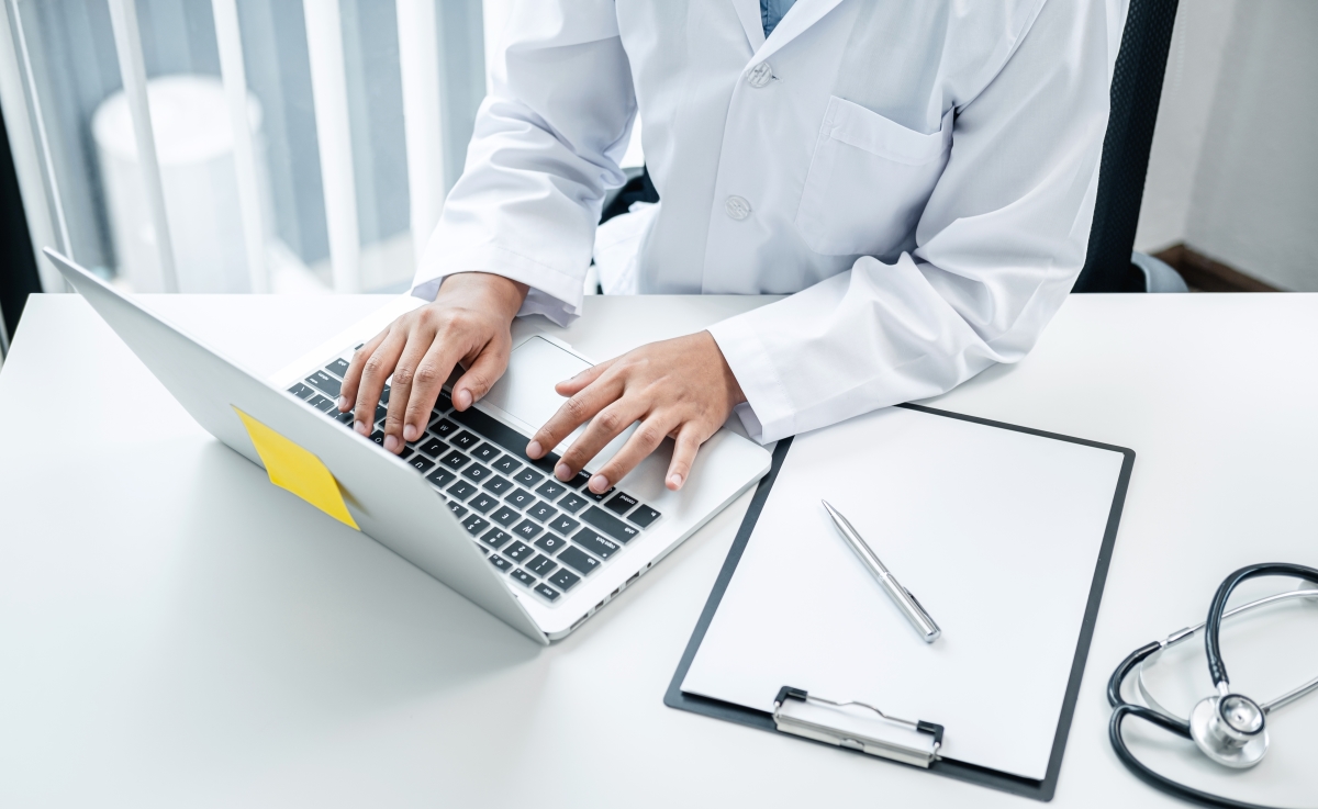 What are the criteria for a successful emr system